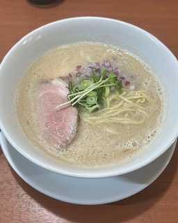貝出汁のラーメンの画像