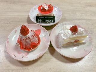 春のスイーツの画像