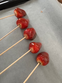 いちご飴の画像
