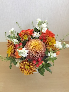 フラワーアレンジメントの画像